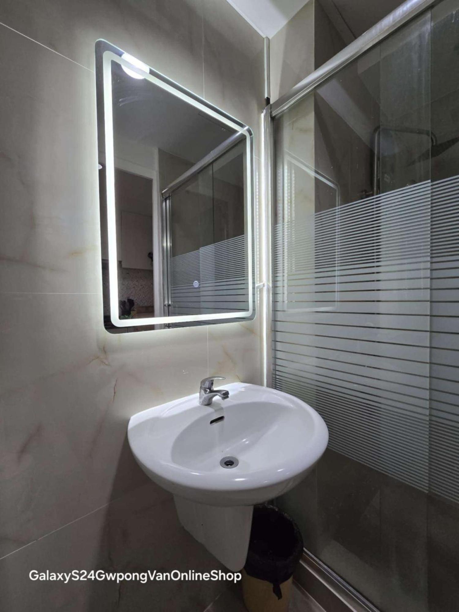 Sea Residences Jeremiah2911 Manila Esterno foto
