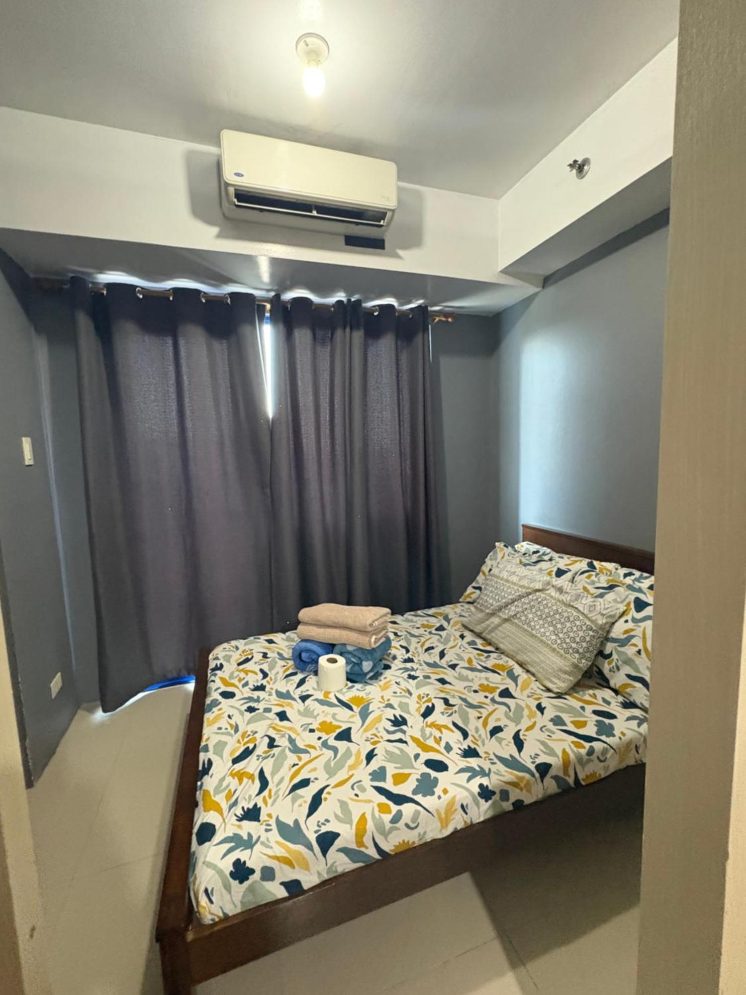 Sea Residences Jeremiah2911 Manila Esterno foto