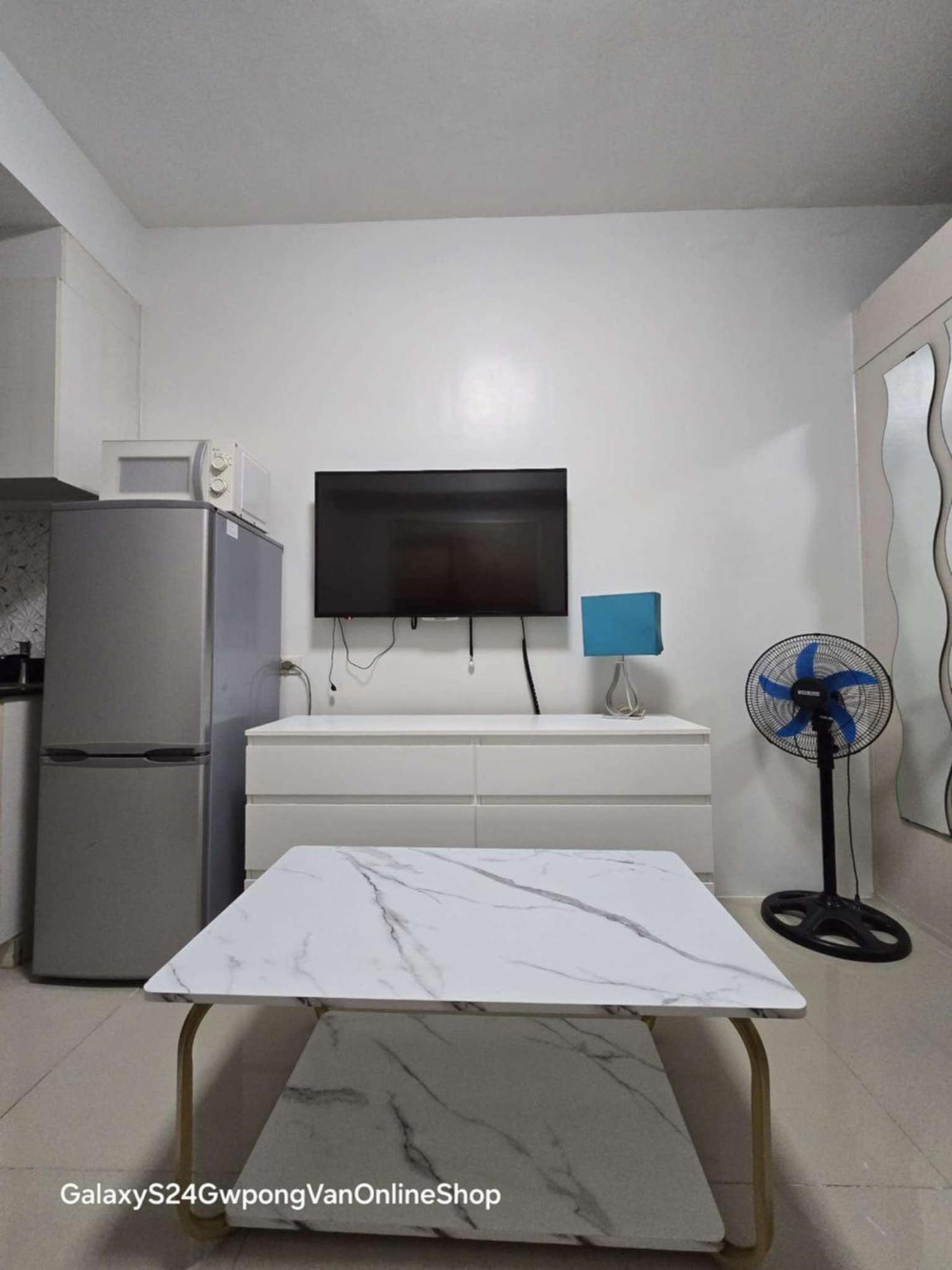 Sea Residences Jeremiah2911 Manila Esterno foto