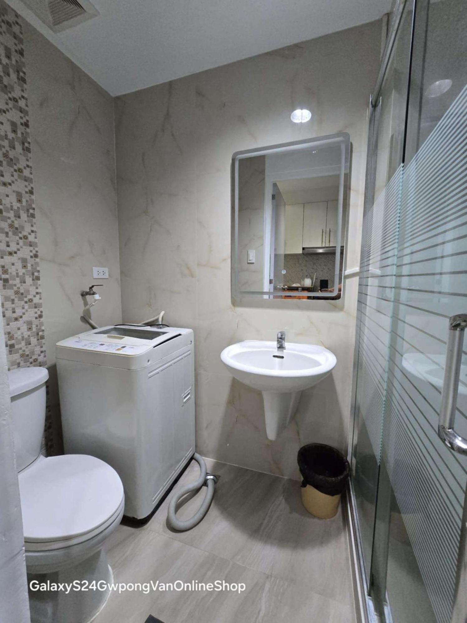 Sea Residences Jeremiah2911 Manila Esterno foto