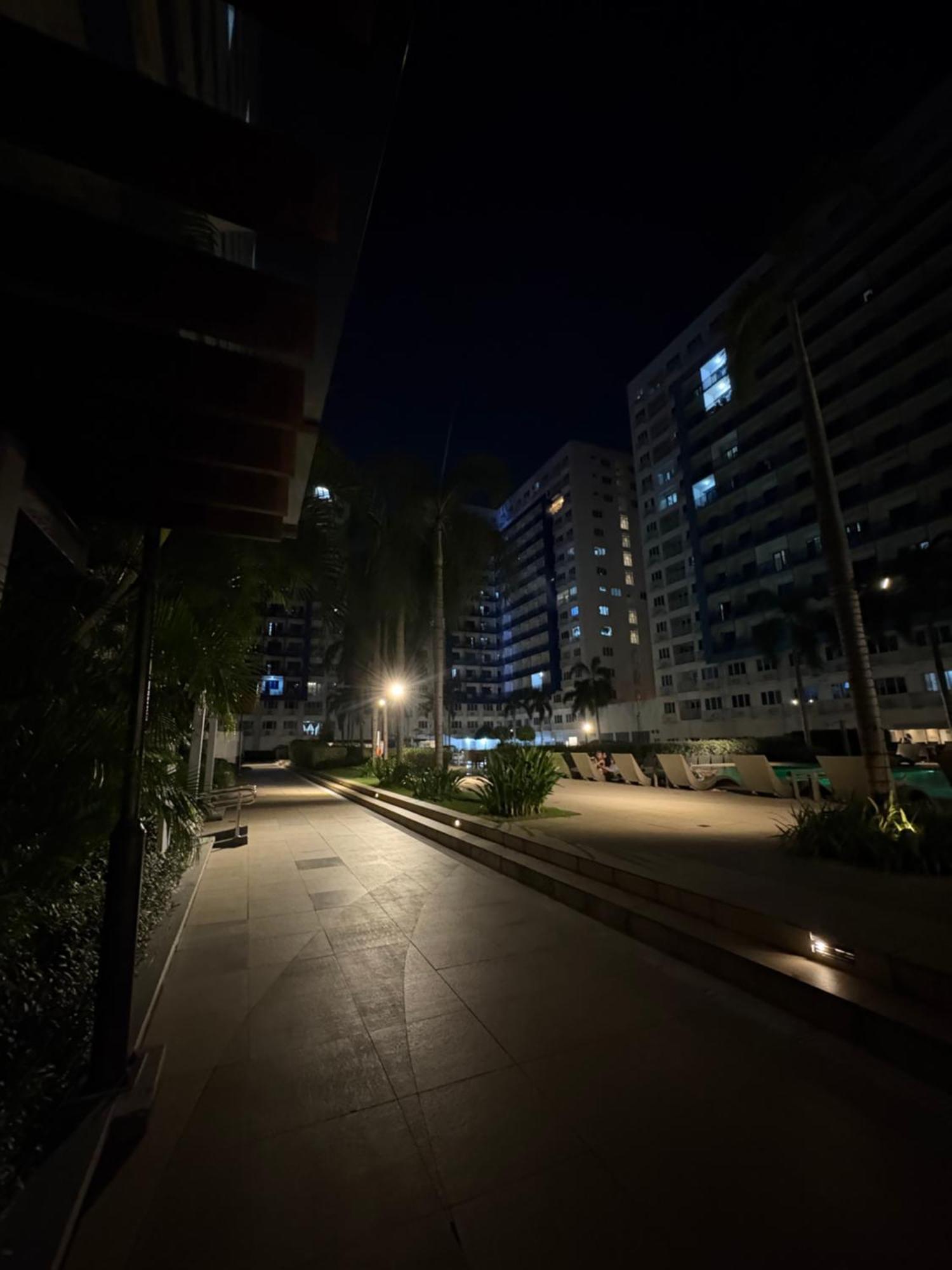 Sea Residences Jeremiah2911 Manila Esterno foto